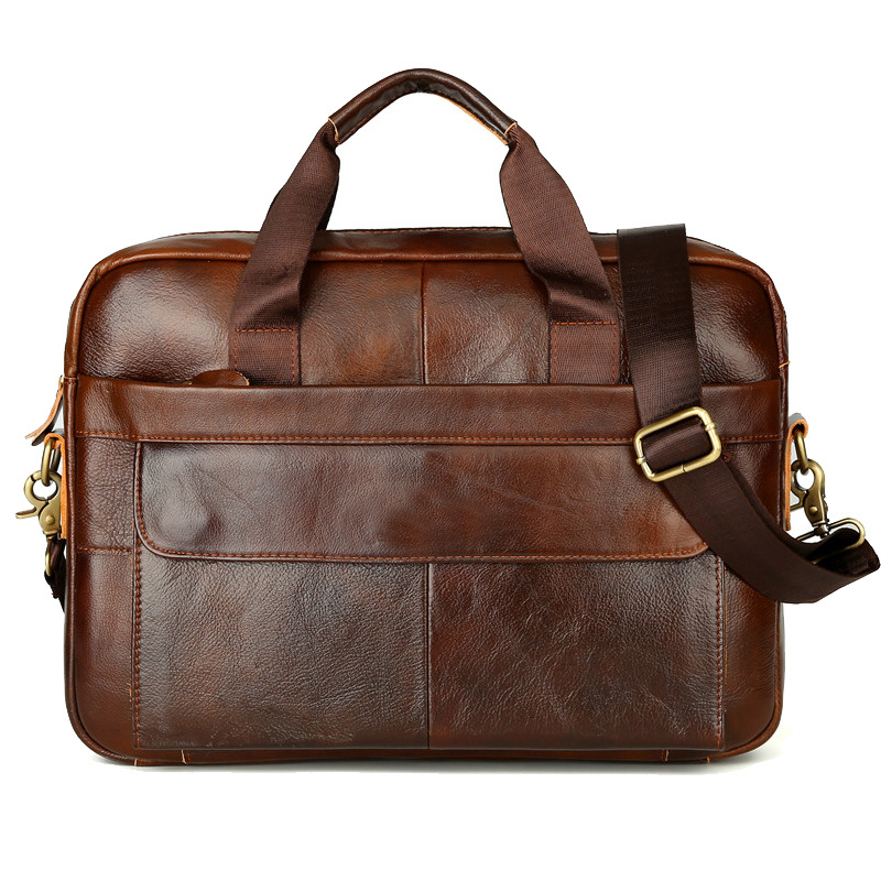 立宏箱包分享知識餐，如何保養(yǎng)牛皮商務(wù)包？